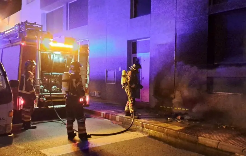 Incendio provocado en la calle Panamá.