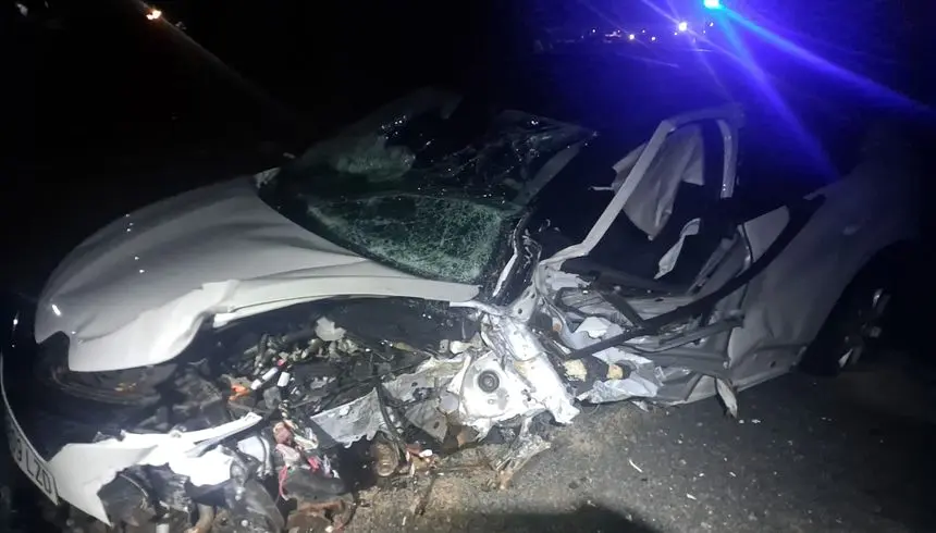 Imagen de cómo quedó uno de los vehículos