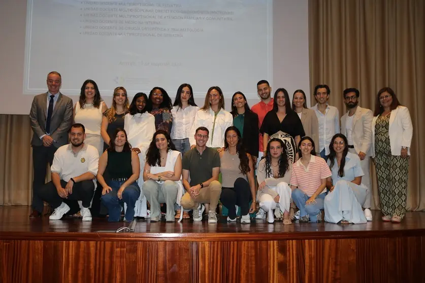 Acto de bienvenida de los nuevos residentes