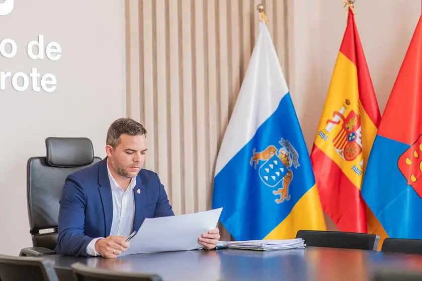 El vicepresidente y representante insular en Puertos Canarios, Jacobo Medina
