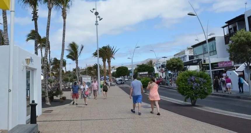 Avenida de Puerto del Carmen.
