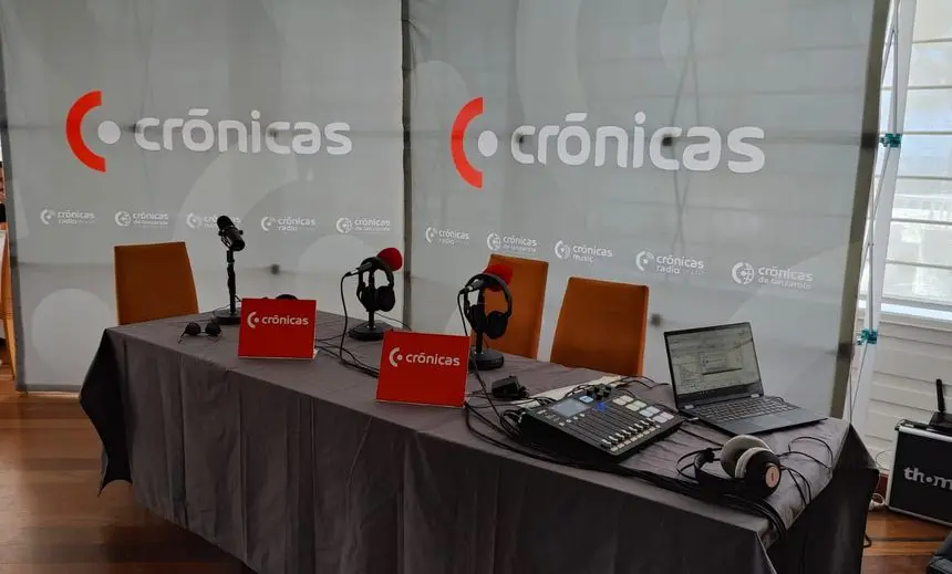 Imagen del set del programa de radio que se hará en directo antes del inicio de las jornadas.