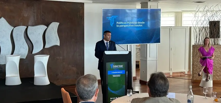 Oswaldo Betancort durante su intervención en las jornadas.