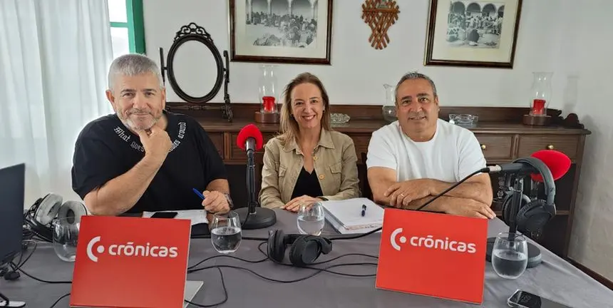 Chalo Frías, Laura San José y Ángel Vázquez en el programa especial con motivo del Día de Canarias.