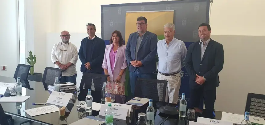 Encuentro de la FECAM en el Ayuntamiento de Tías.
