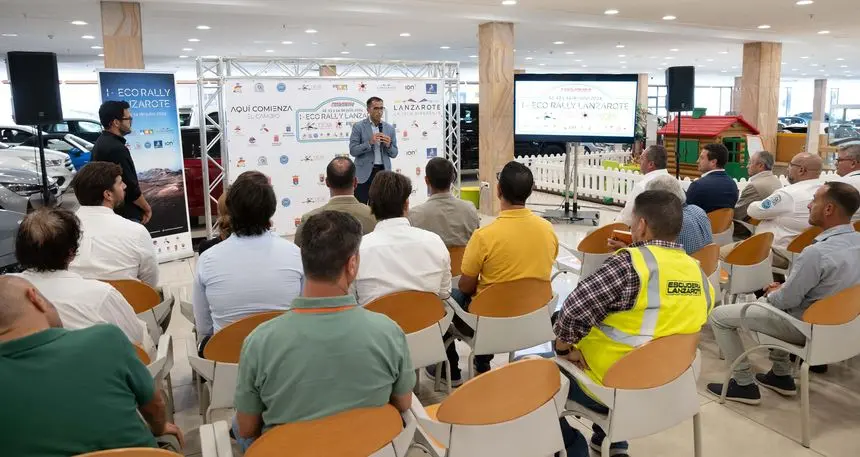 Momento de la presentación de la prueba en las instalaciones de Cabrera Medina