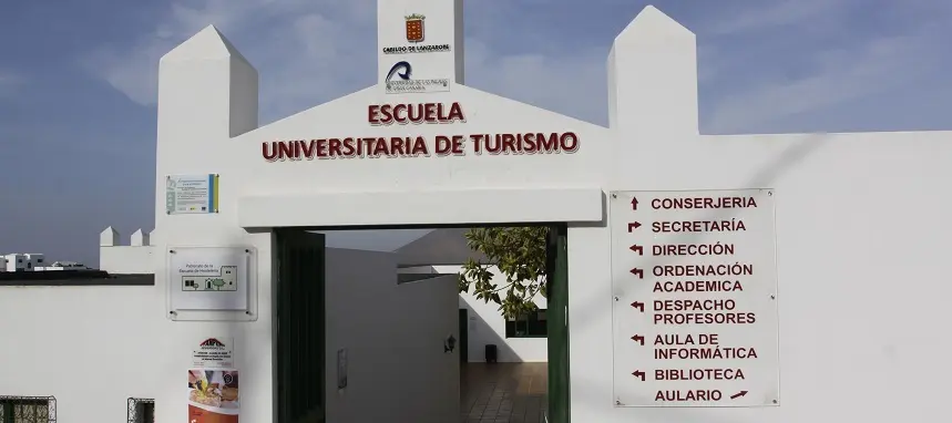 Escuela de Turismo