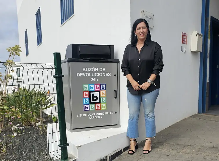 Nuevo buzón en la Biblioteca