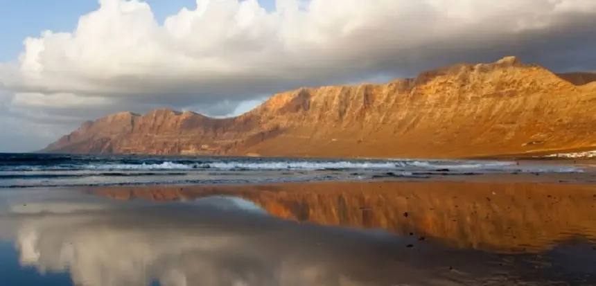 Playa de Famara.
