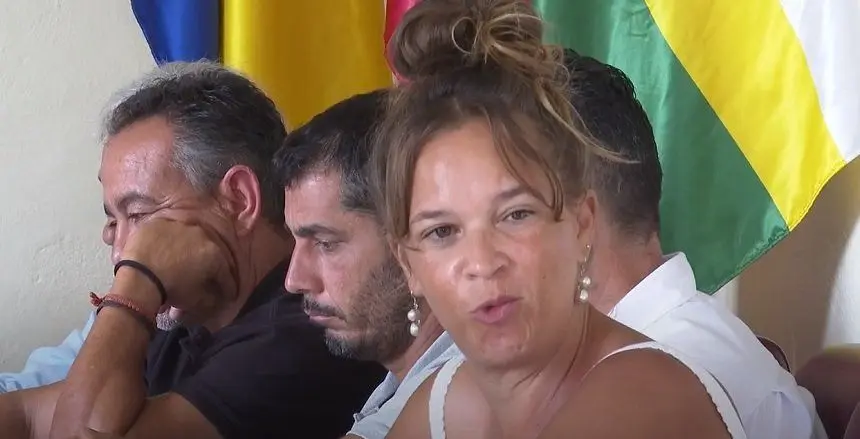Chaxiraxi Niz y Armando Bonilla en un pleno celebrado en el anterior mandato.