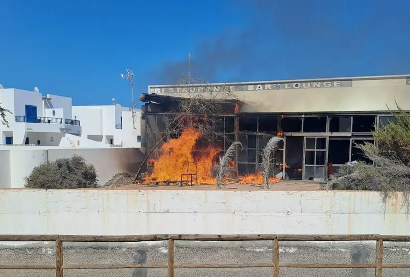Momento en el que el incendio cogió más fuerza.