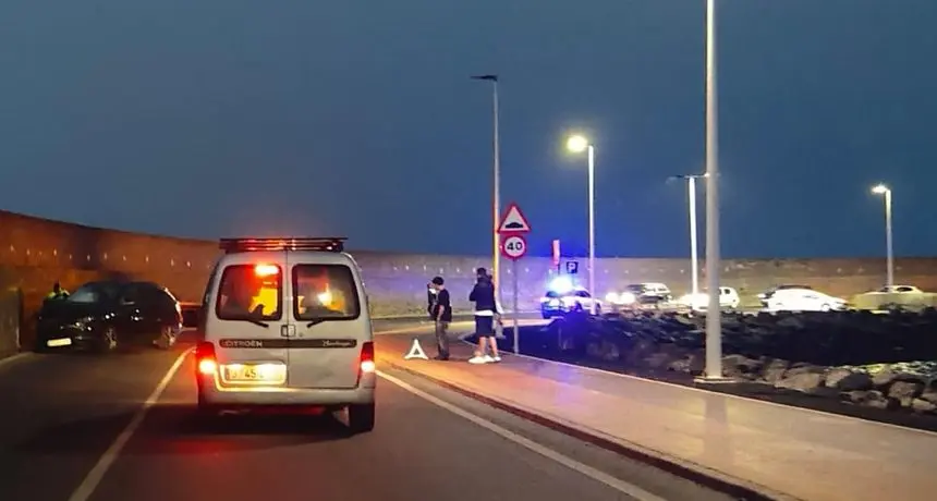 Accidente provocado este viernes en Marina Lanzarote.