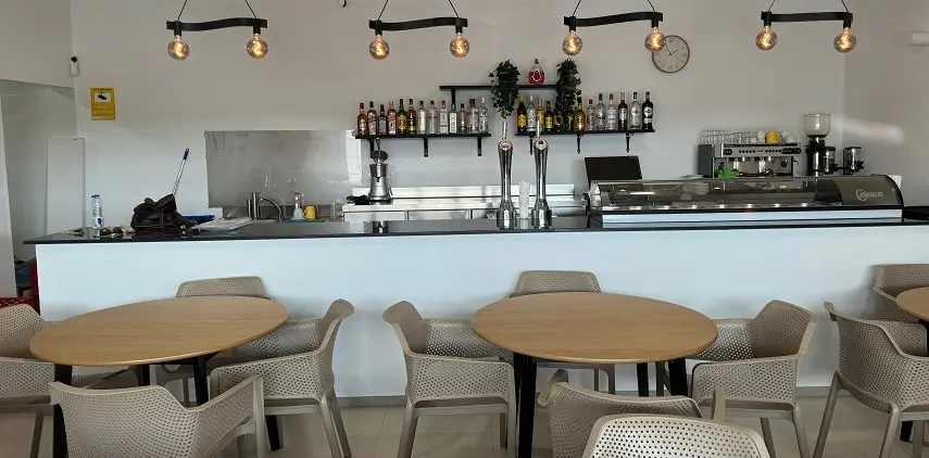 bar cafetería 15 de julio de 2024