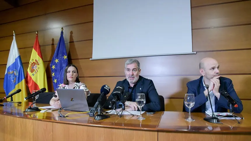 El presidente del Gobierno de Canarias este jueves durante su comparecencia pública.
