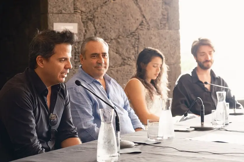 Presentación de la ópera.