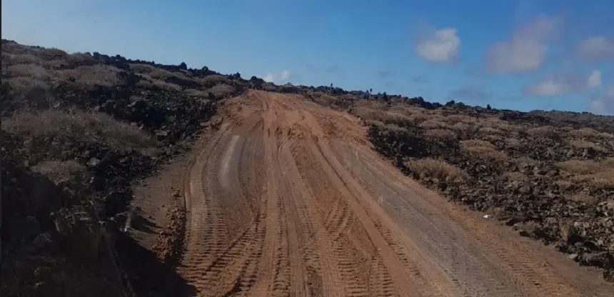 Imagen de uno de los caminos rehabilitados en Haría.