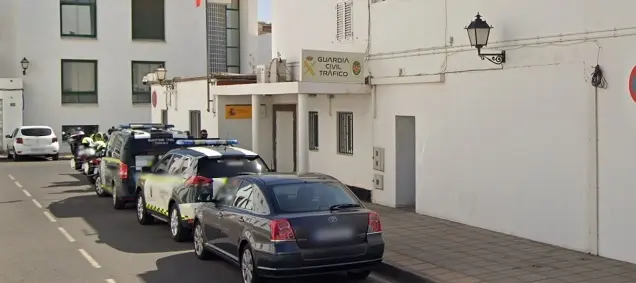 Guardia Civil de Tráfico en Arrecife.