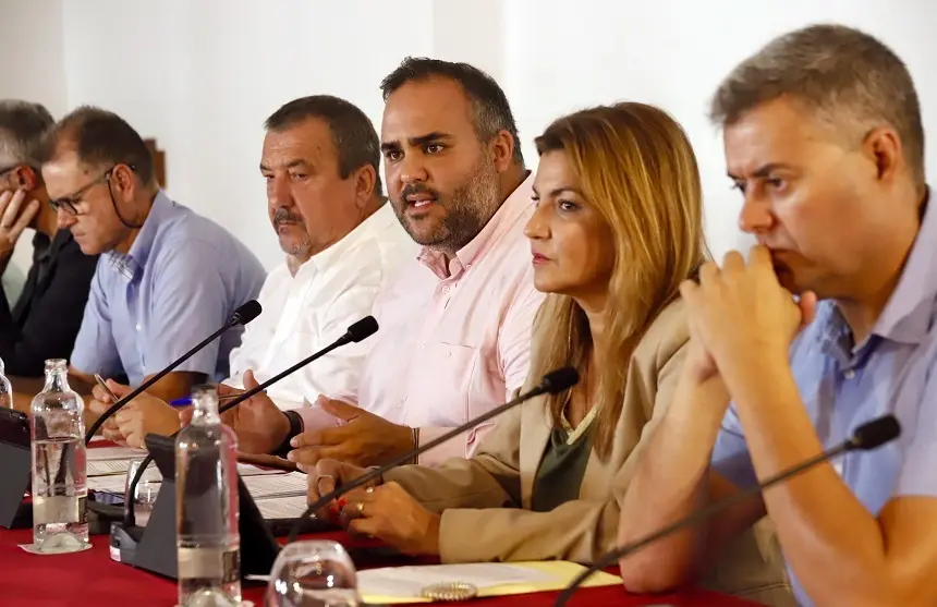 Samuel Martín hablando en el pleno de este jueves.