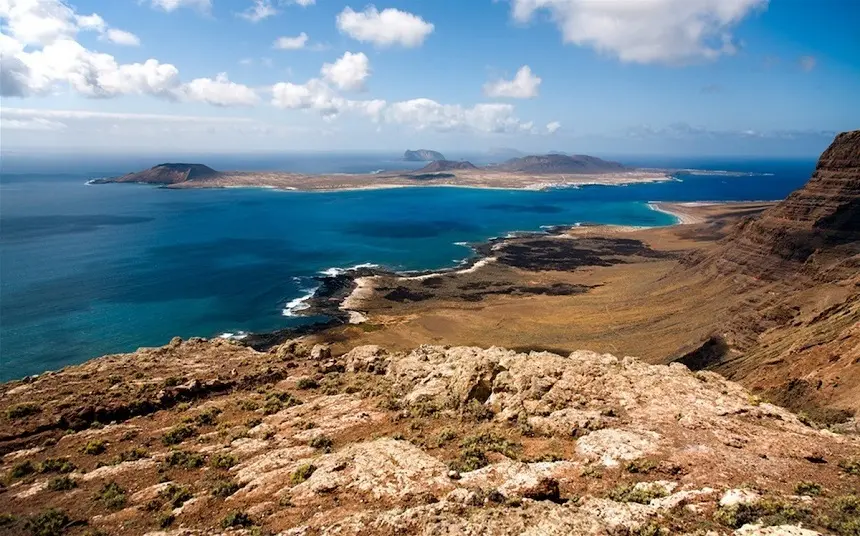 Transición Ecológica destina  40.000 euros para fortalecer el Geoparque de Lanzarote y el Archipiélago Chinijo.