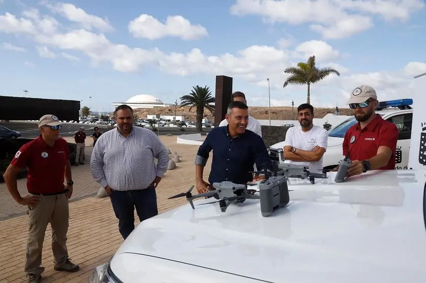 Presentación de dispositivos Tetra y Drones.