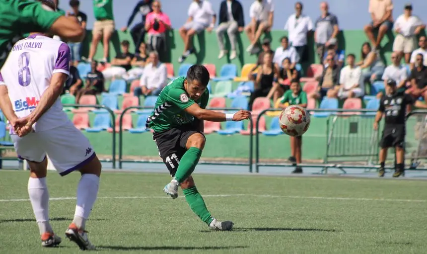 Una de las jugadas del encuentro