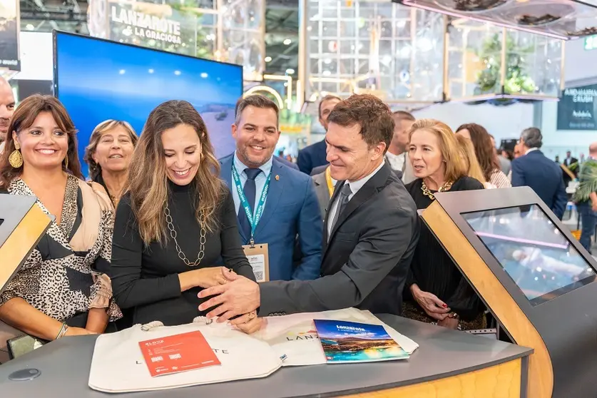 Delegación de Lanzarote en la WTM Londres de 2024.