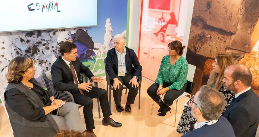 Imagen de una de las reuniones mantenidas este miércoles en Londres.