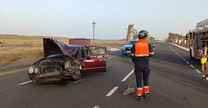 Imagen de cómo quedó el vehículo tras el accidente