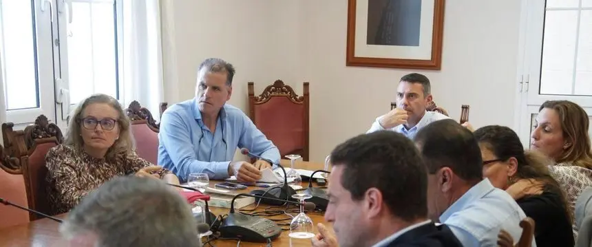 Imagen del encuentro del Consorcio del Agua de este lunes con la ausencia de los alcaldes socialistas