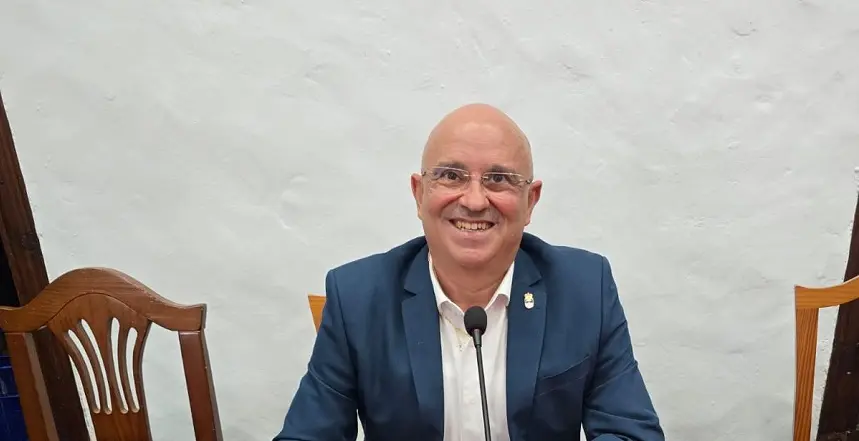 Fernando Jiménez en el pleno de Teguise