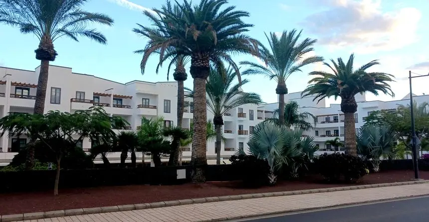 Hotel Son Bou en Playa Blanca (2)