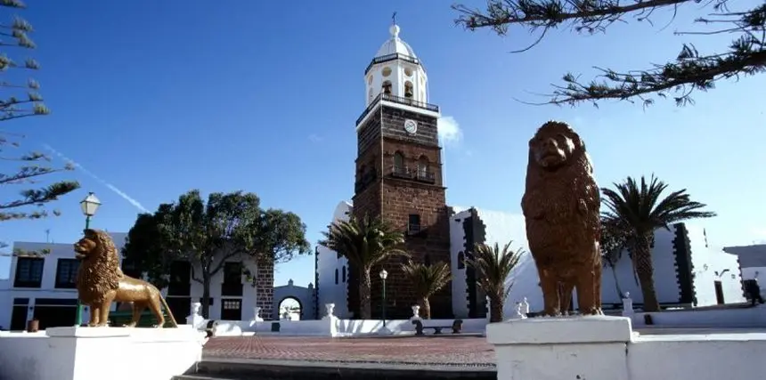 Imagen de la plaza de Los Leones donde se celebrarán las campanadas.