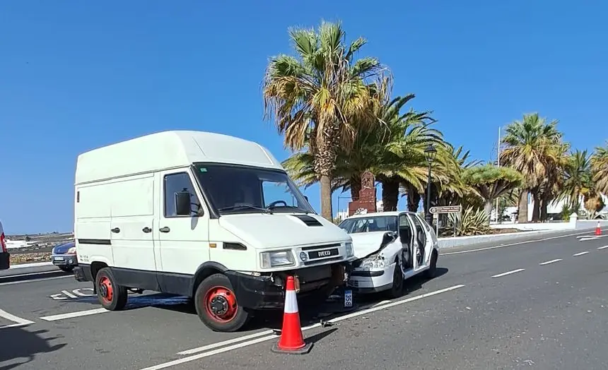 Imagen de los dos vehículos siniestrados