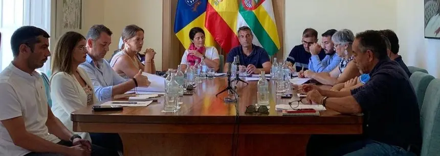 Imagen del pleno de Haría.