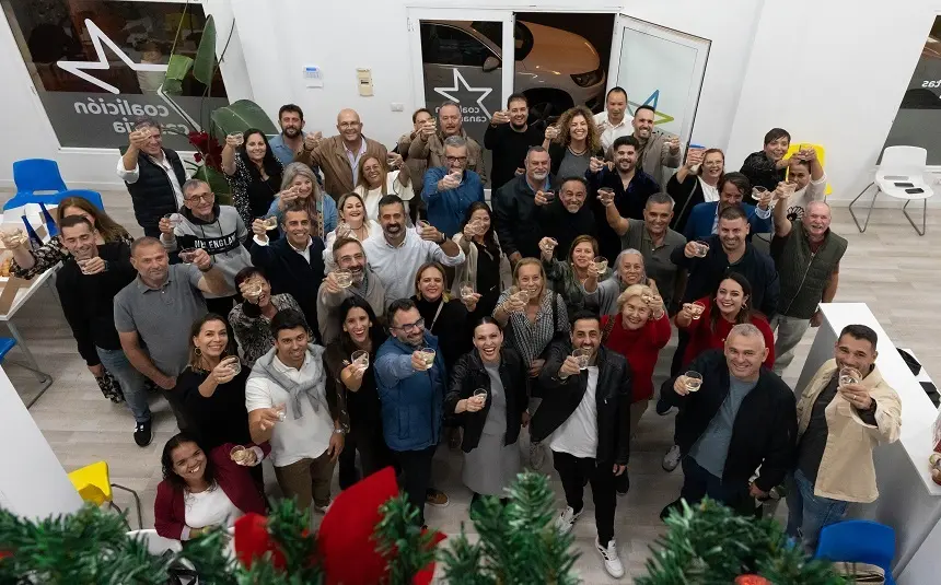 Brindis navideño de CC.