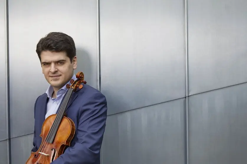 El violinista Michael Barenboim, hijo del legendario pianista y director Daniel Barenboim.