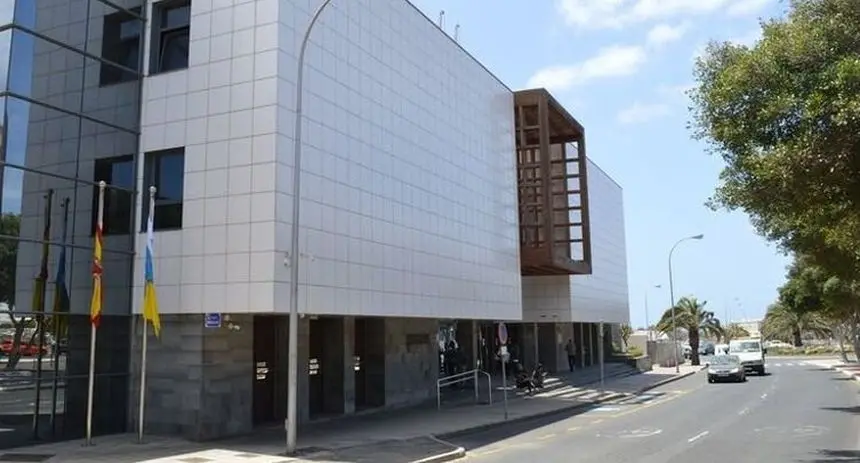 Imagen del edificio de los juzgados de Arrecife.