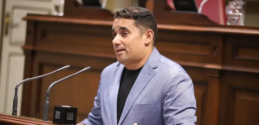 Yone Caraballo interviene en el Parlamento