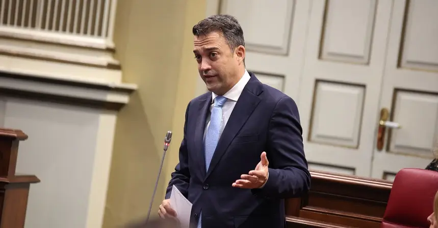 El diputado por la isla de El Hierro en el Parlamento de Canarias, Juan Manuel Casañas.