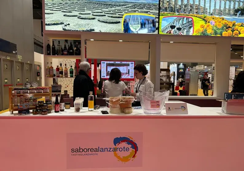 Imagen del stand de Saborea Lanzarote a primera hora de la mañana.