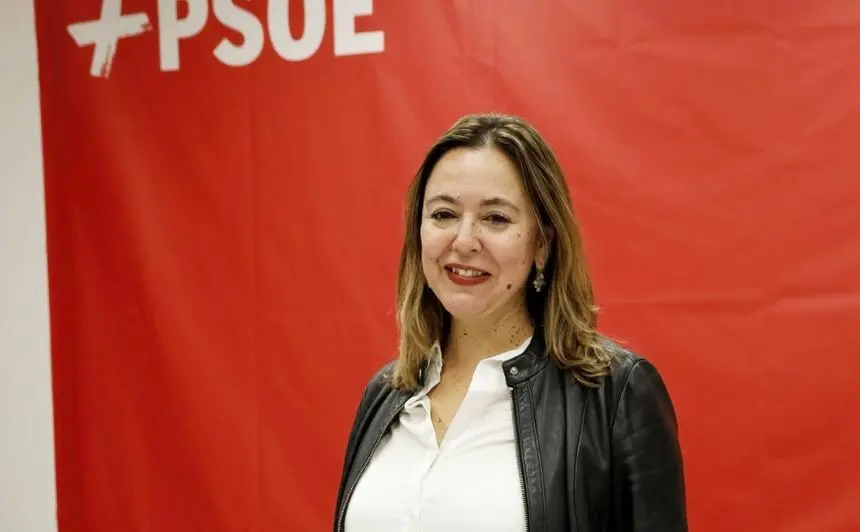 María Dolores Corujo en la imagen que envía el PSOE tras la proclamación oficial
