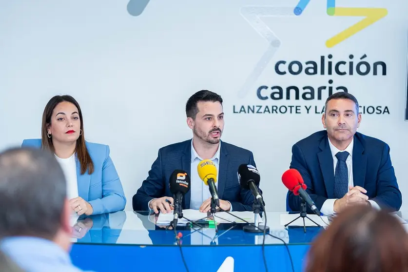 Cristina Calero, David Toledo y Oswaldo Betancort en una imagen de archivo.