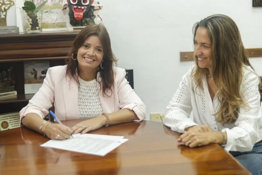 Olivia Duque y Mar Boronat