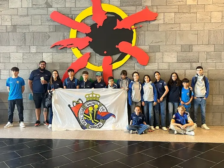 Equipo del RCNA participante en el  Memorial Pel Escuder.