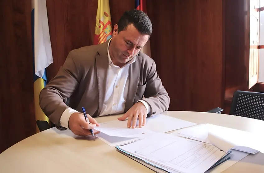 Óscar Noda en sede del Ayuntamiento.