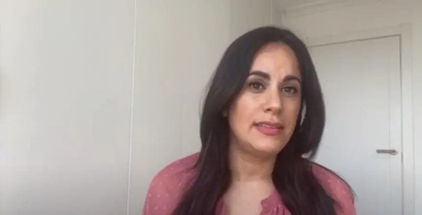 Vidina Espino en una imagen de archivo participando en una entrevista en la televisión pública del Archipiélago. 