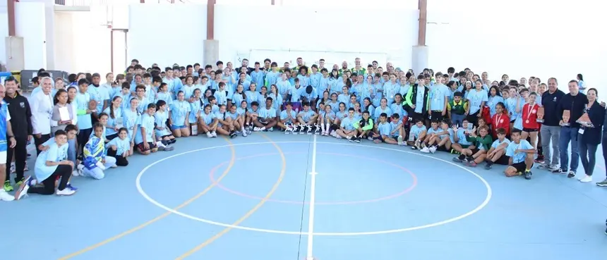Participantes en el torneo Balonmano Infantil Ajaches de Semana Santa.