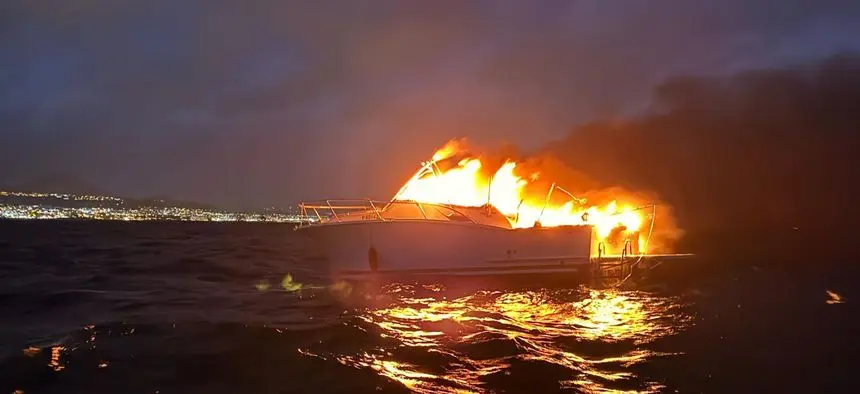 Imagen de EMERLAN del momento en el que se produjo el incendio