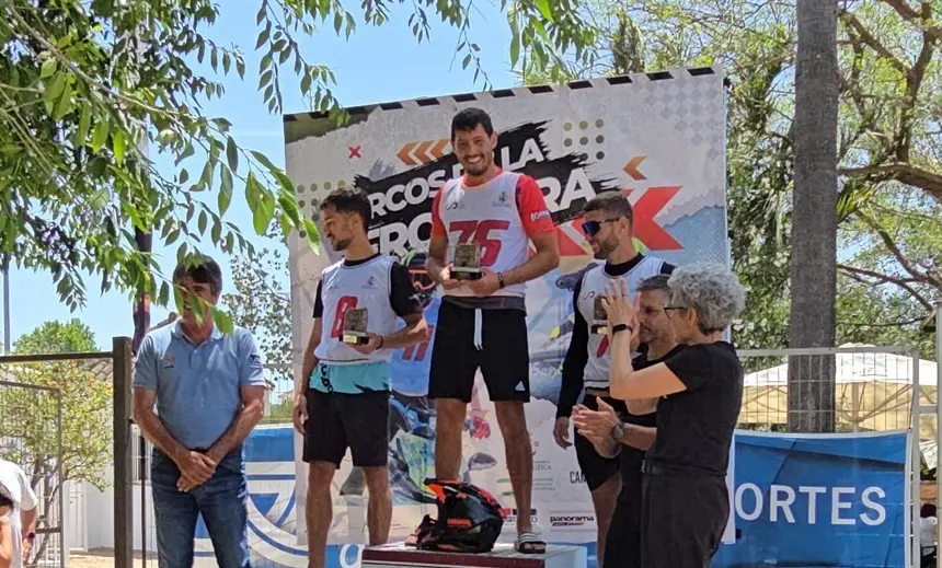 Daniel Hernández en el podio de su última prueba en Jérez de la Frontera.