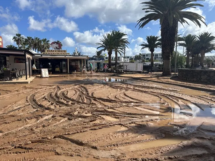 Costa Teguise tras las inundaciones del pasado abril (foto de archivo)